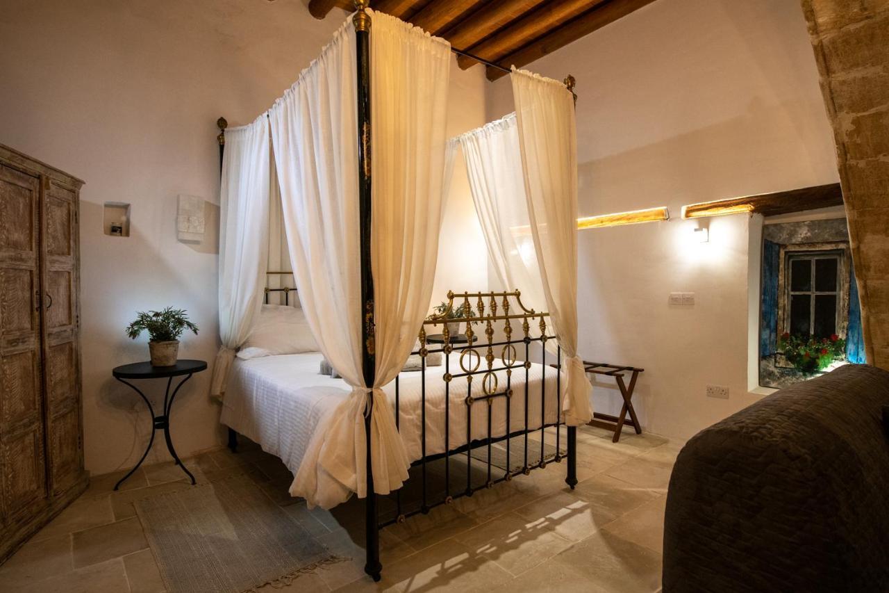 Apanemia Inn Studio Лофу Екстер'єр фото